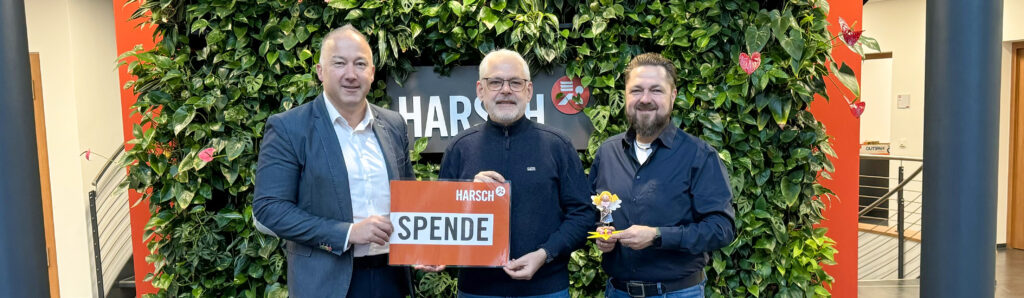 Gruppenfoto Spendenübergabe