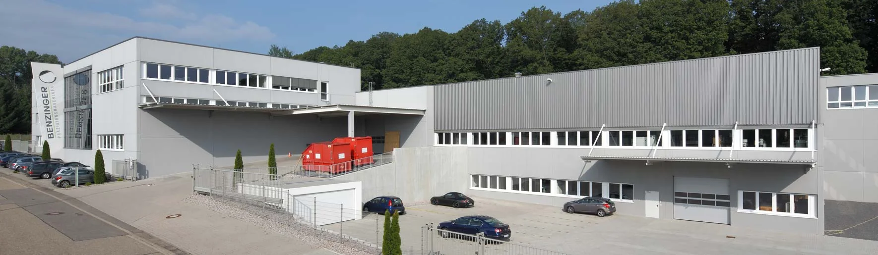 Industrie‑ und Gewerbegebäude